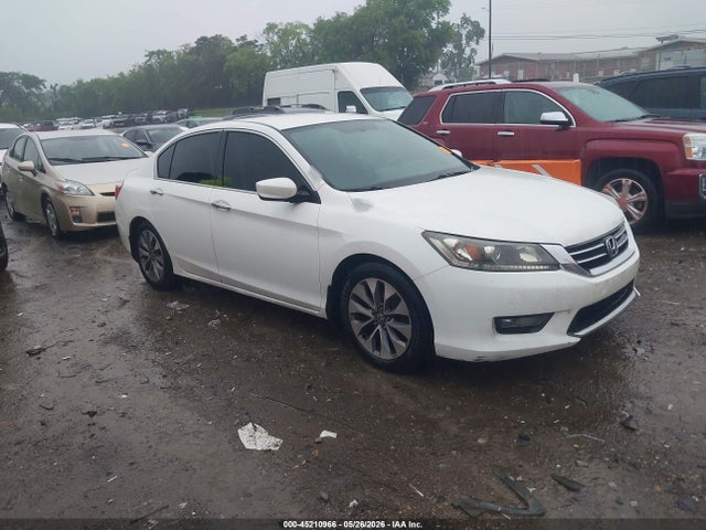 Salvage Honda Accord Image