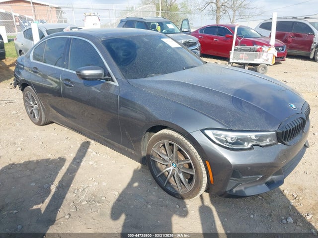 Salvage BMW 3 Series Image