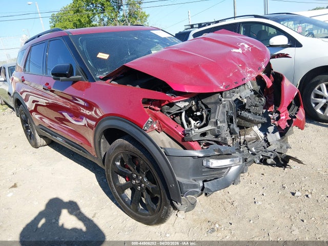 Salvage Ford Explorer Image