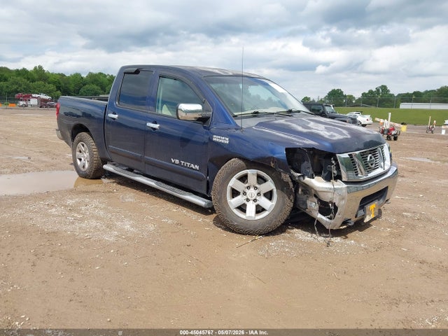 Salvage Nissan Titan Image