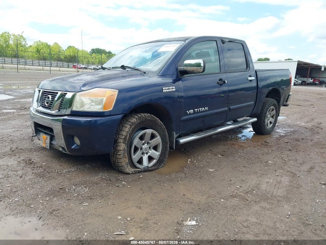 Nissan Titan Sv