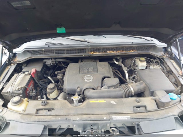 Nissan Titan Sv
