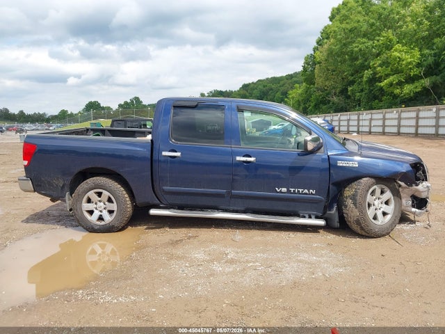 Nissan Titan Sv