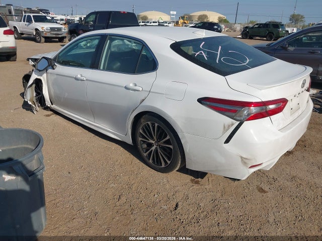 Toyota Camry Se