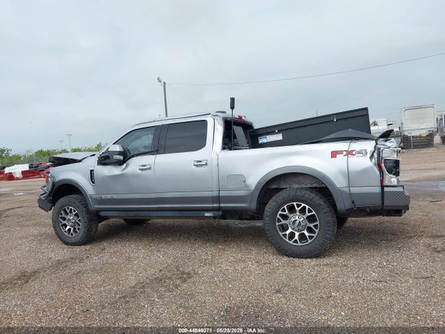 Ford F-250 Lariat