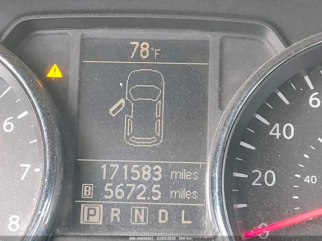 Nissan Rogue S