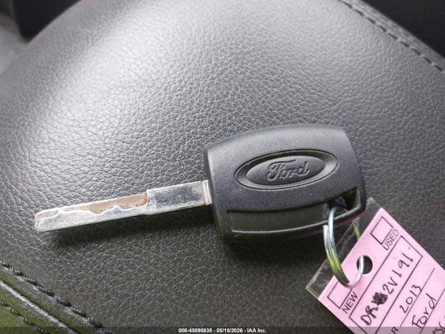 Ford Escape S