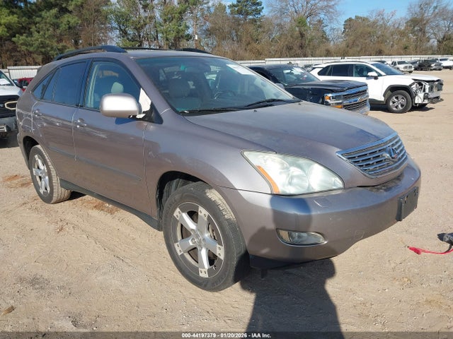 Salvage Lexus RX Image