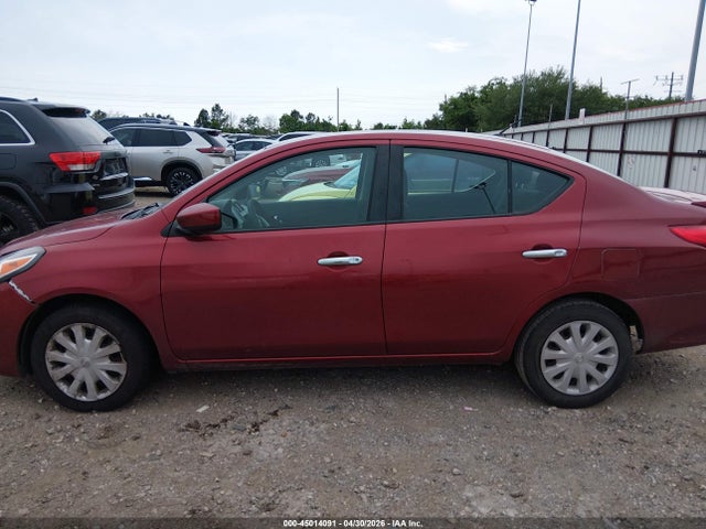 Nissan Versa 1.6 Sv