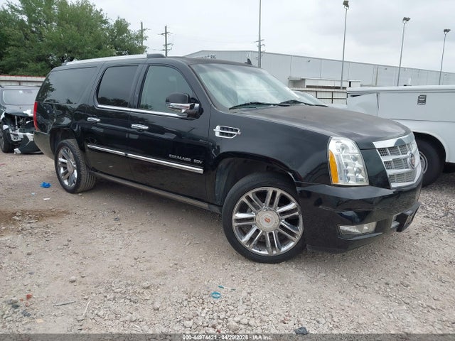 Salvage Cadillac Escalade Image