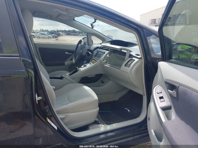 Toyota Prius Three