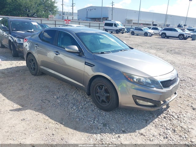 Salvage Kia Optima Image