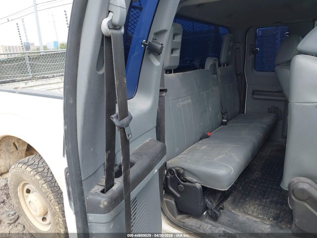 Ford F-250 Xl