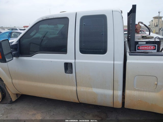 Ford F-250 Xl