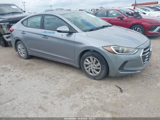 Salvage Hyundai ELANTRA Image