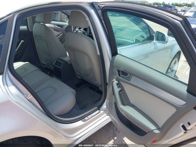 Audi A4 2.0t Premium