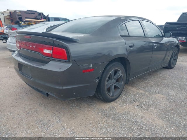 Dodge Charger Se