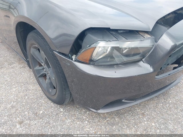 Dodge Charger Se