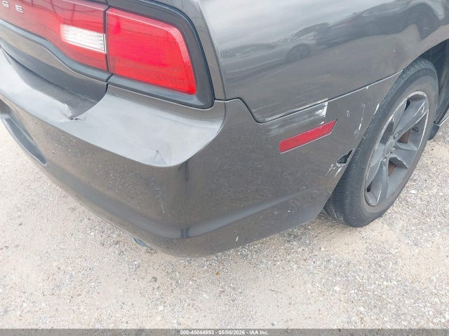 Dodge Charger Se