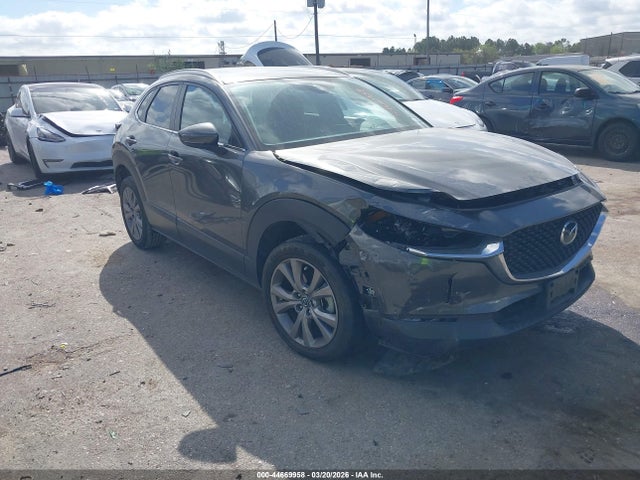 Salvage Mazda Cx Image