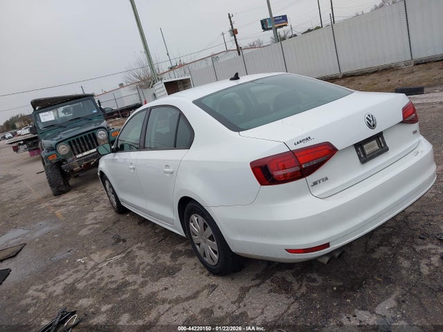 Volkswagen Jetta 1.4t S
