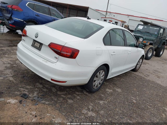Volkswagen Jetta 1.4t S