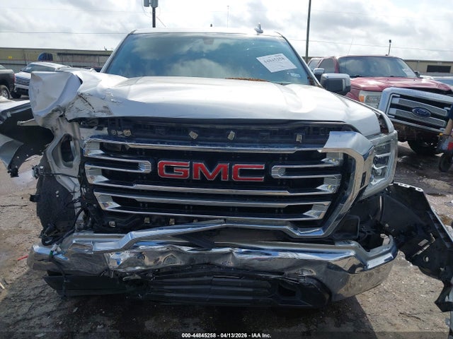 GMC Sierra 1500 2wd  Short Box Slt