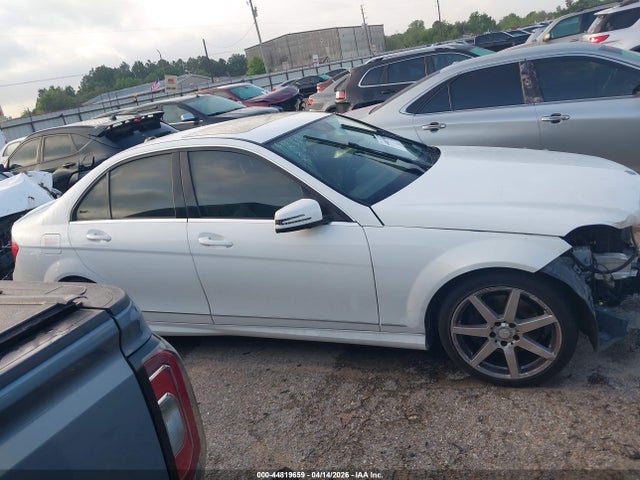 Mercedes-Benz C-Class Sport 4matic