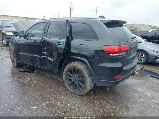 Jeep Grand Cherokee Altitude 4x2