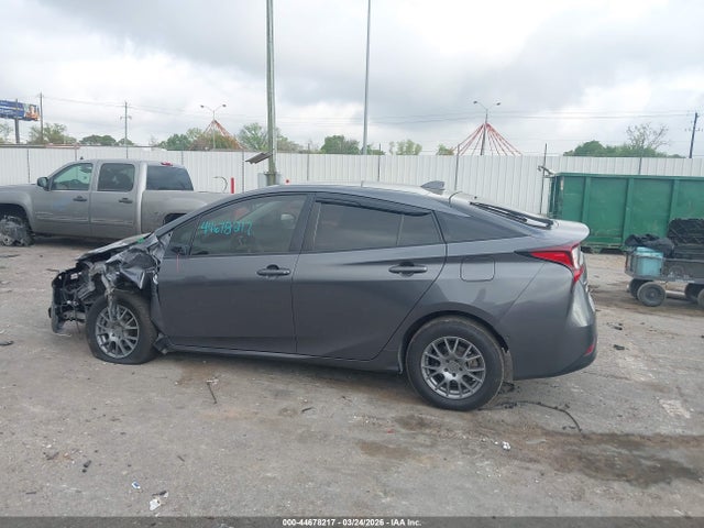 Toyota Prius Le
