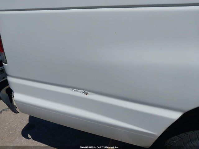 Ford E-250 Commercial