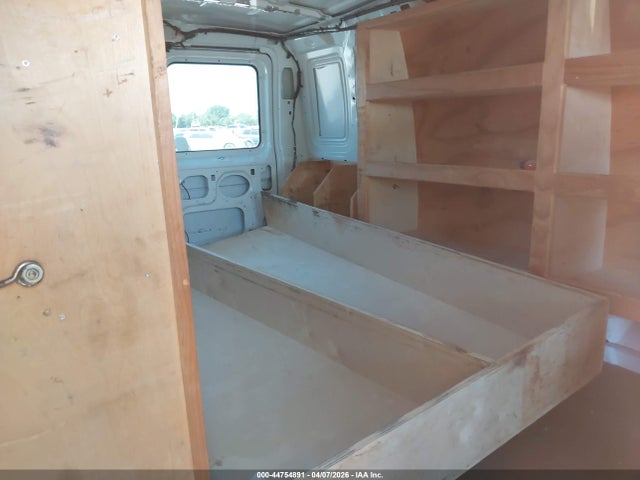 Ford E-250 Commercial