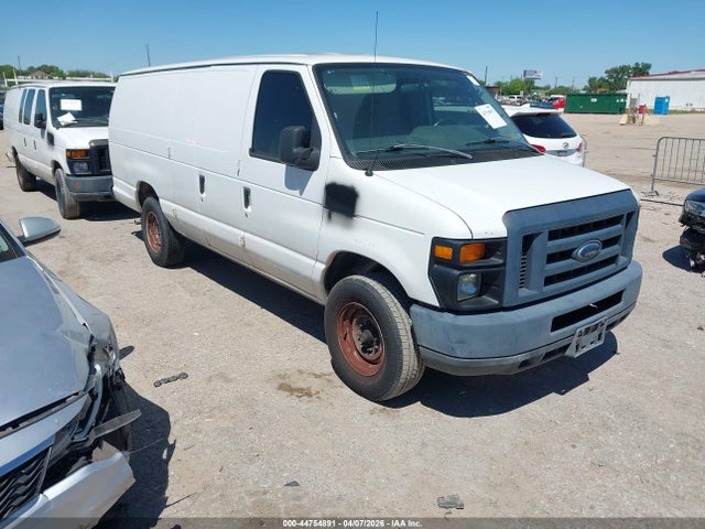 Salvage Ford E-250 Image