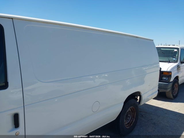 Ford E-250 Commercial