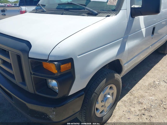 Ford E-250 Commercial