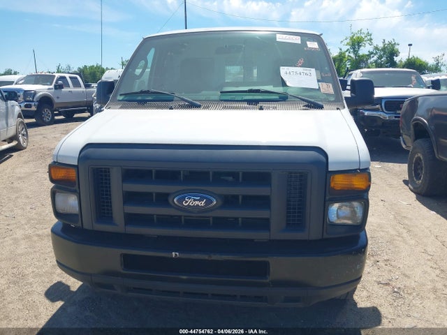 Ford E-250 Commercial