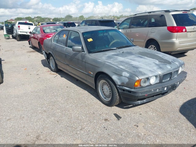 Salvage BMW 5 Series Image