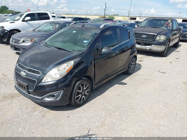 Chevrolet Spark 2lt Auto