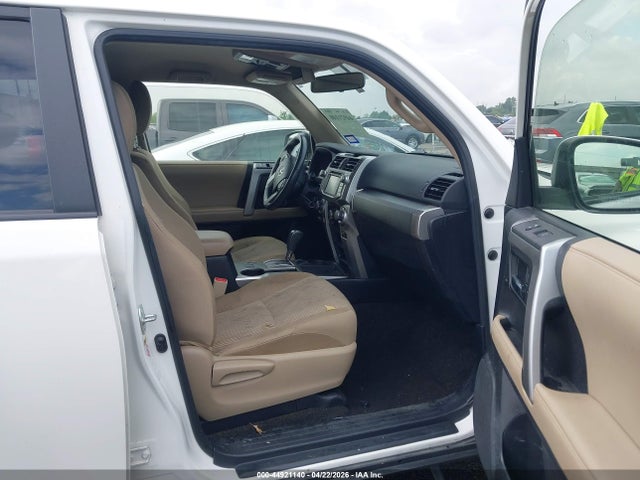 Toyota 4Runner Sr5