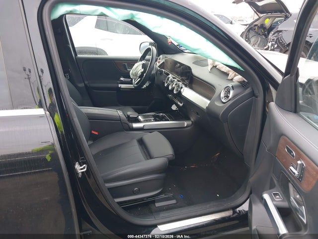 Mercedes-Benz EQB 4matic