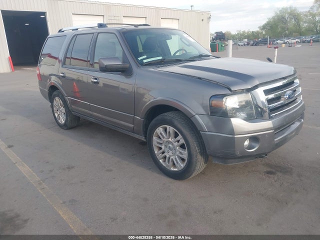 Salvage Ford Expedition Image