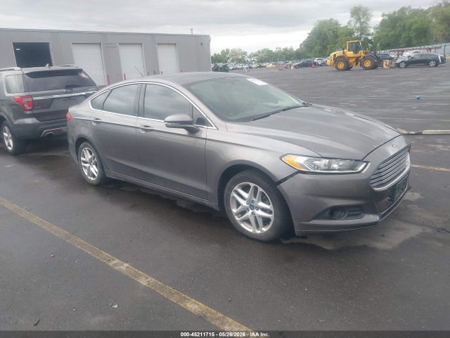 Salvage Ford Fusion Image