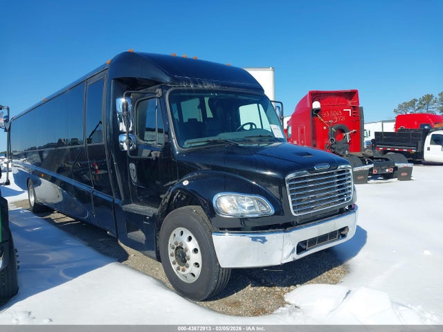 Freightliner M2 106