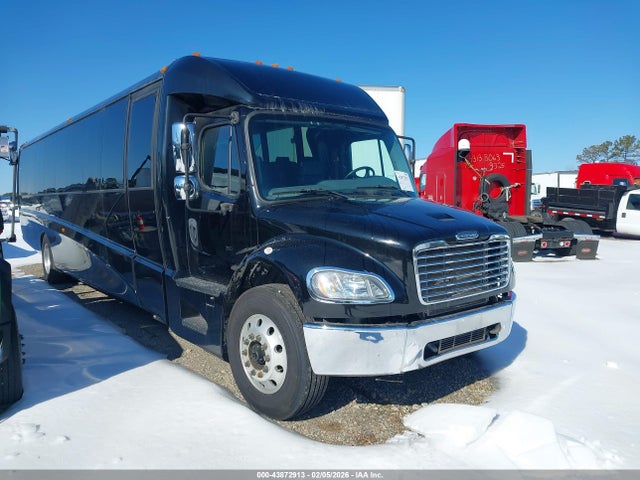Salvage Freightliner M2 106 Image