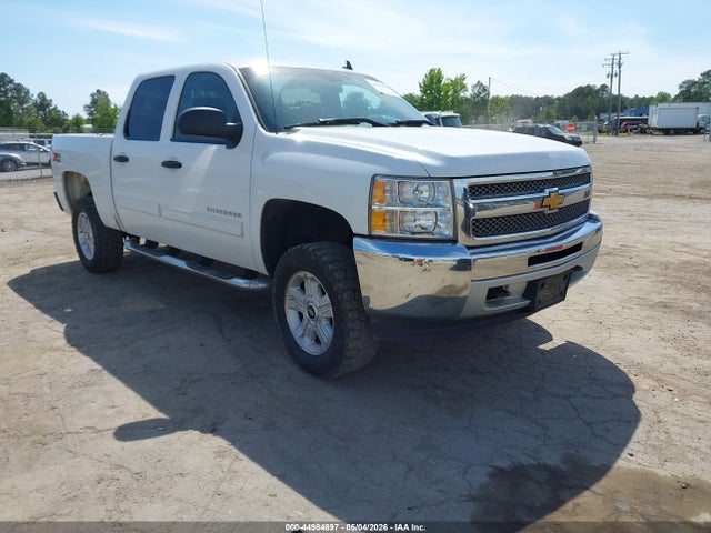 Salvage Chevrolet Silverado 1500 Image