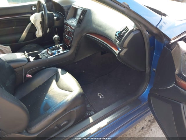 INFINITI G37x