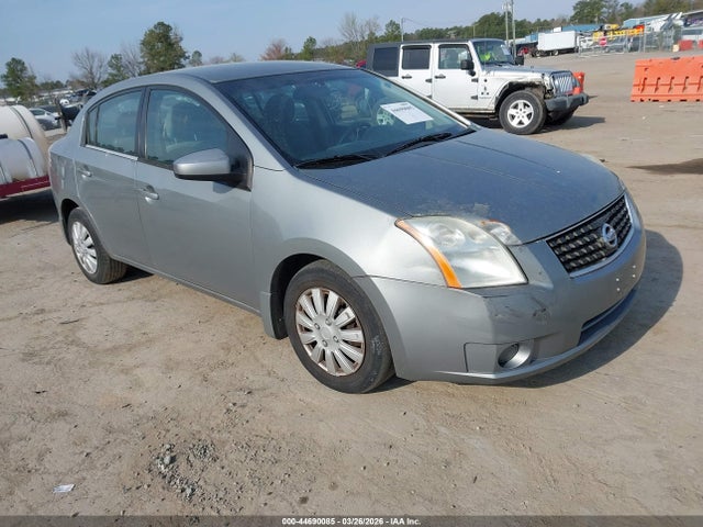 Salvage Nissan Sentra Image