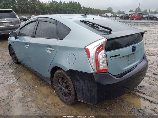 Toyota Prius Three