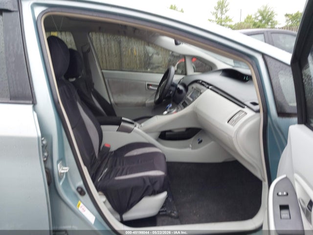 Toyota Prius Three