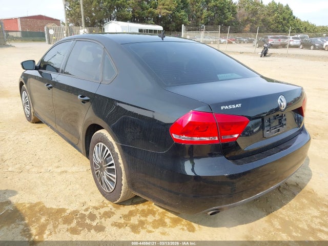 Volkswagen Passat 1.8t S